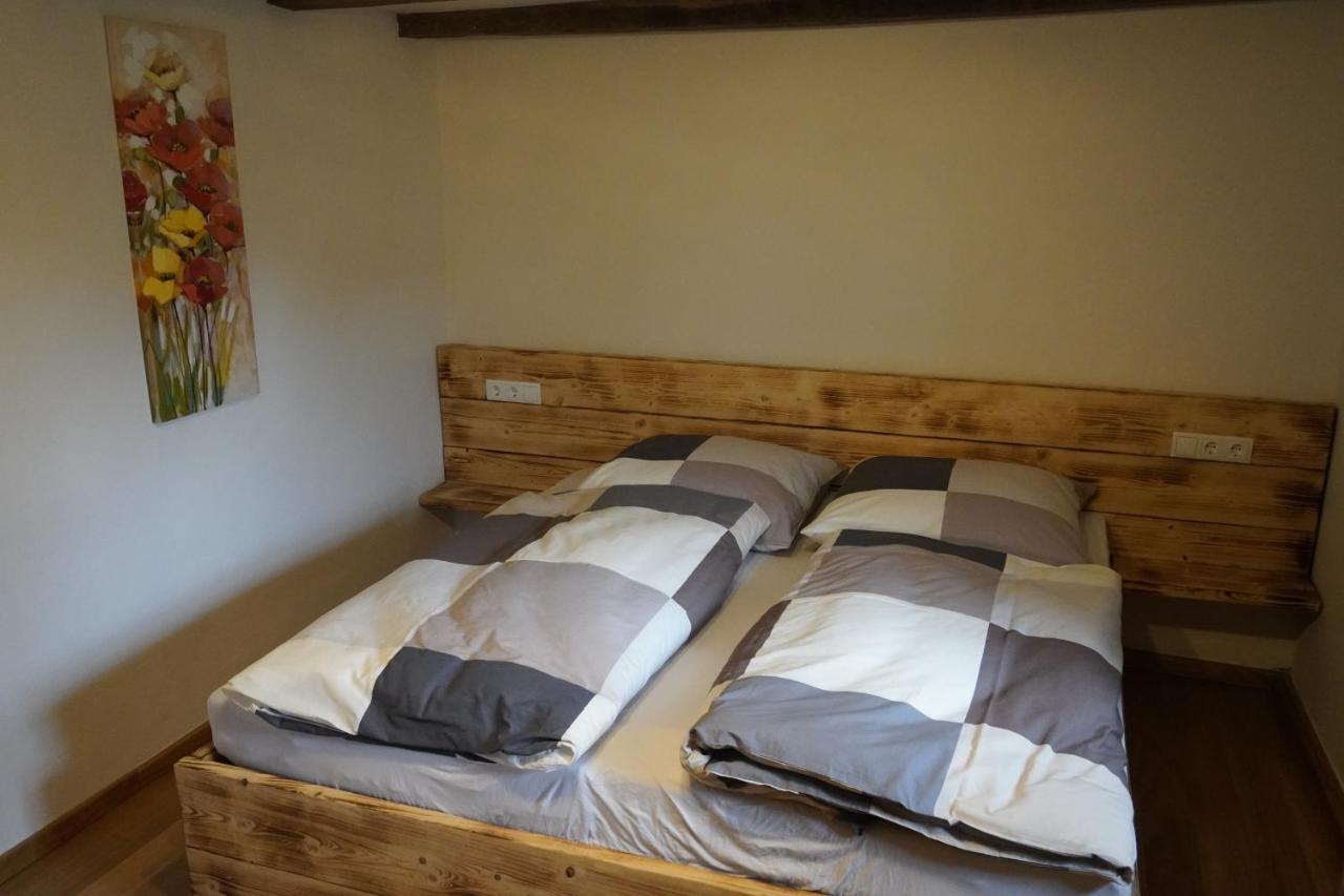 Apartamento Hedwigs Hexenhaeuschen Kruft Exterior foto