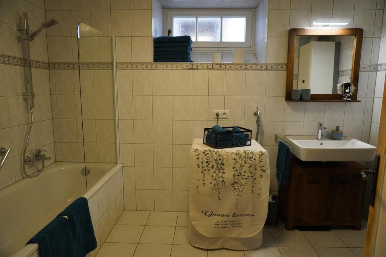 Apartamento Hedwigs Hexenhaeuschen Kruft Exterior foto